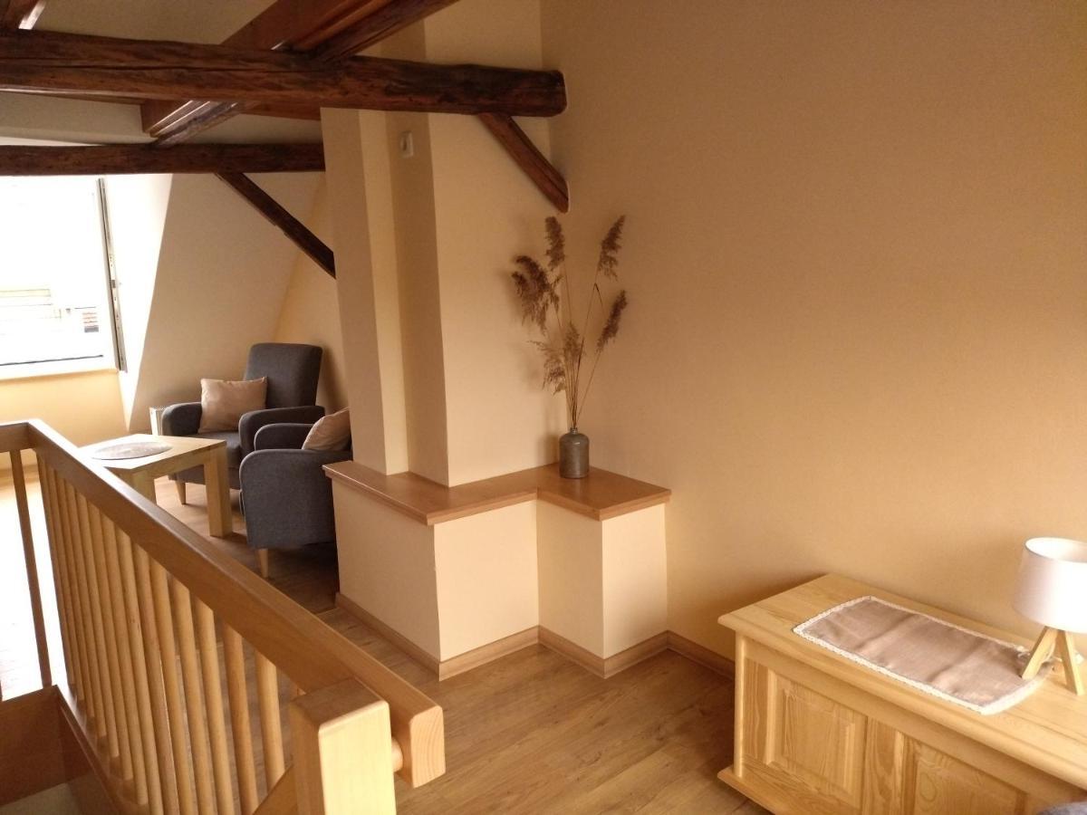 Schmal & Hoch - Willkommen Im Schmalsten Haus Von Bad Frankenhausen Ngoại thất bức ảnh